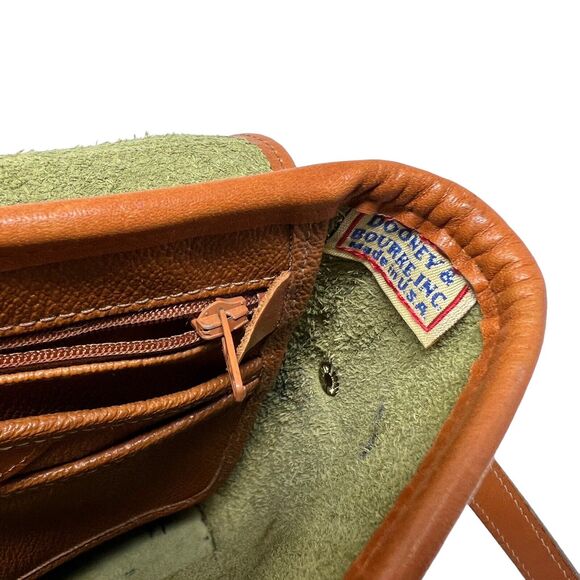 Vintage Dooney & Bourke Taupe Cavalry Spectator Crossbody Bag - Picture 10 of 10